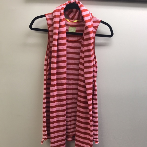 Dear Cashmere tank top - Picture 3 of 3